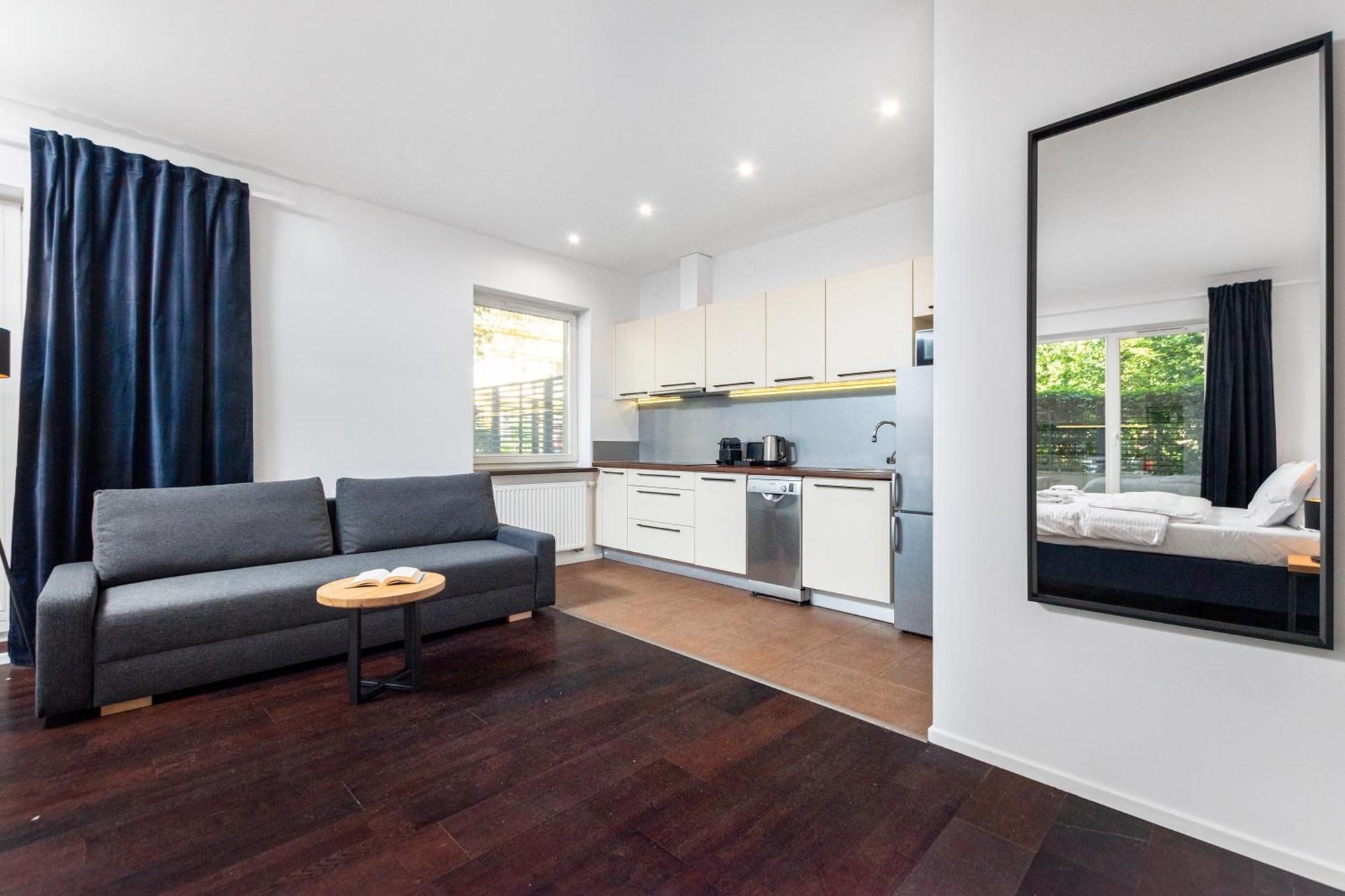 Apartamenty Piekna 28A By Your Freedom Warszawa Exteriör bild